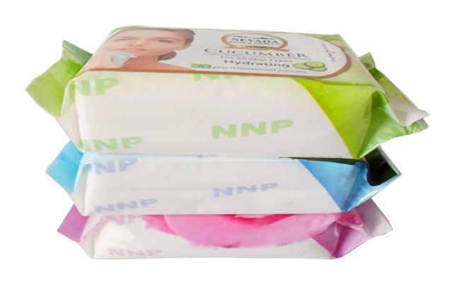 Refreshing Makeup Removal Wet Wipes with 70% Polyester 